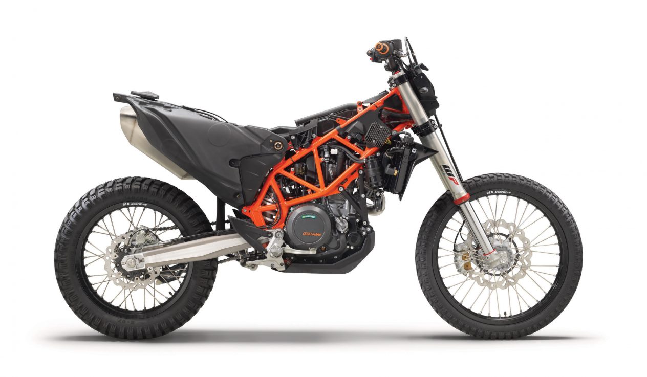 KTM 690 ENDURO R MY2019_stripped_90 degree right